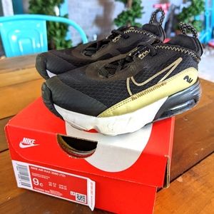 Nike air max gold and black size 8c
